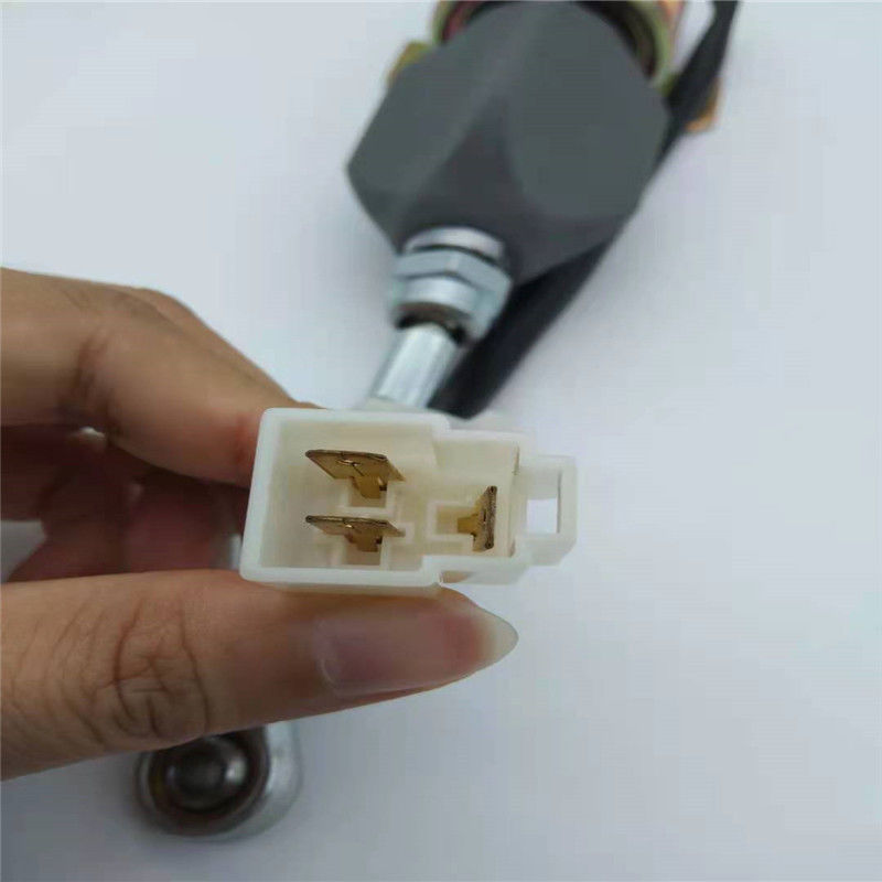 6108-1115030 YUCHAI YC85 YC135 खुदाई इंजन के लिए सोलनॉइड वाल्व 24V फ़िट रोकें